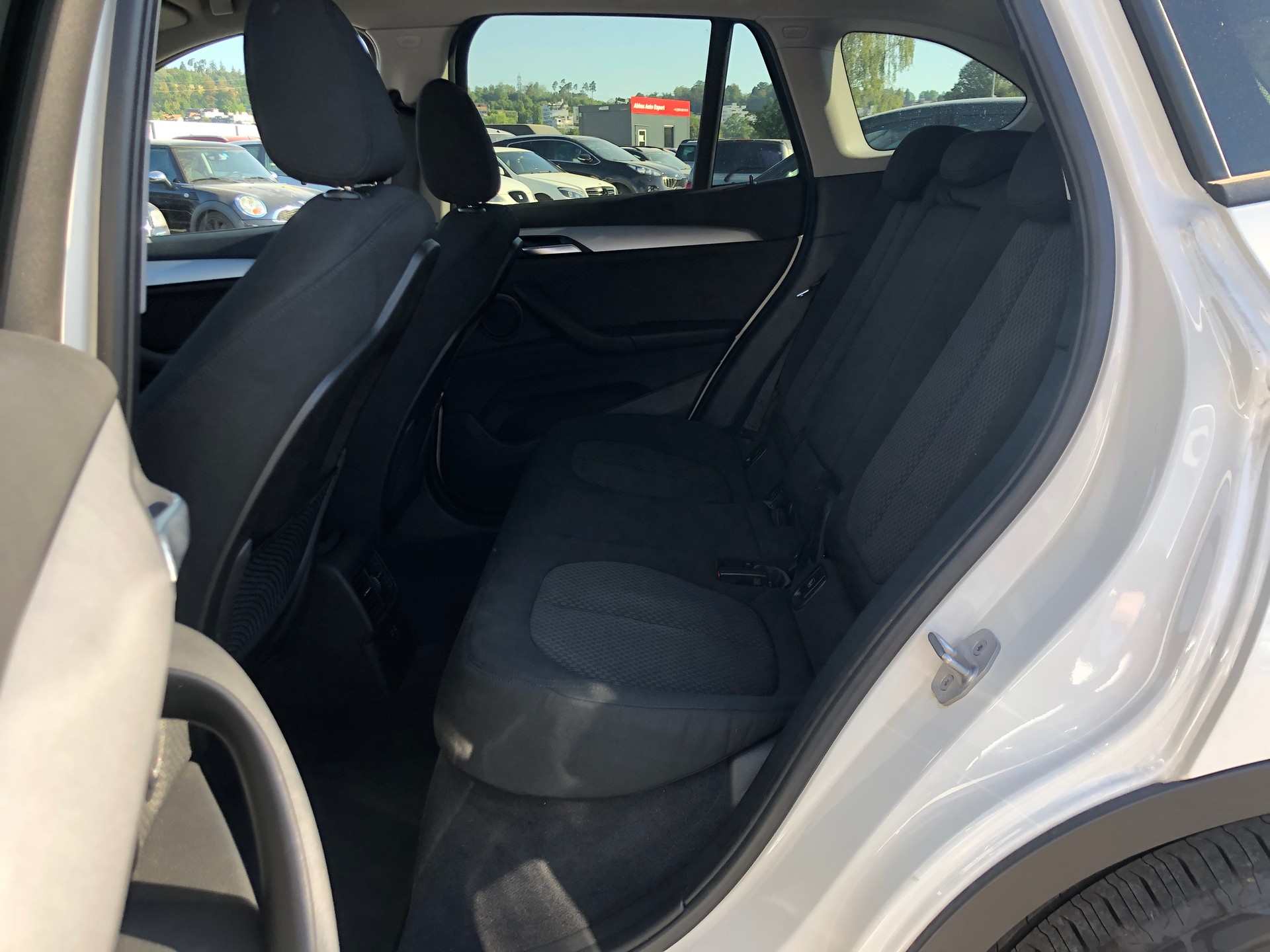 BMW X1 xDrive 25e M Sport Steptronic-image-12