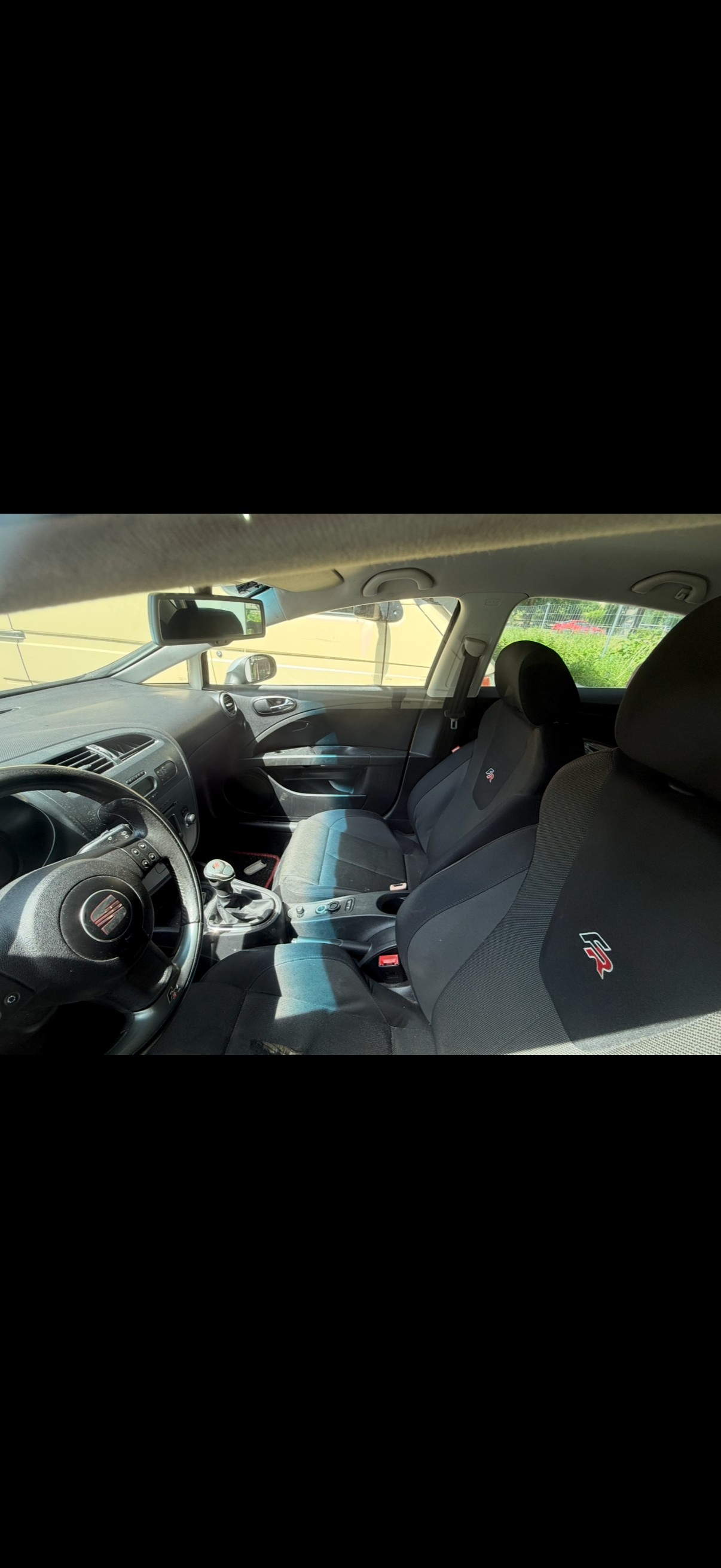 SEAT Leon 2.0 TSI FR-image-4