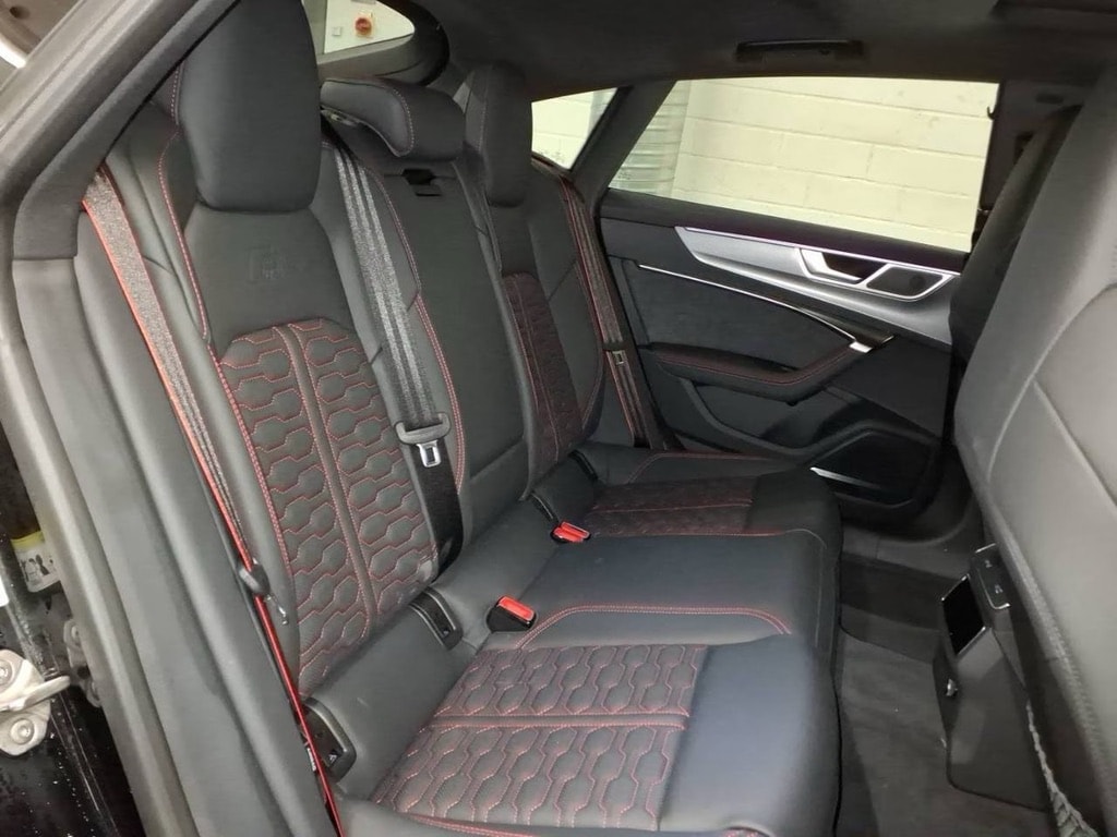 AUDI RS7 Sportback*Panodach, Standheizung, Np;194'500.-Fr. (5-Jahre Garantie)-image-3