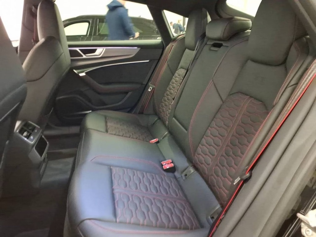 AUDI RS7 Sportback*Panodach, Standheizung, Np;194'500.-Fr. (5-Jahre Garantie)-image-4