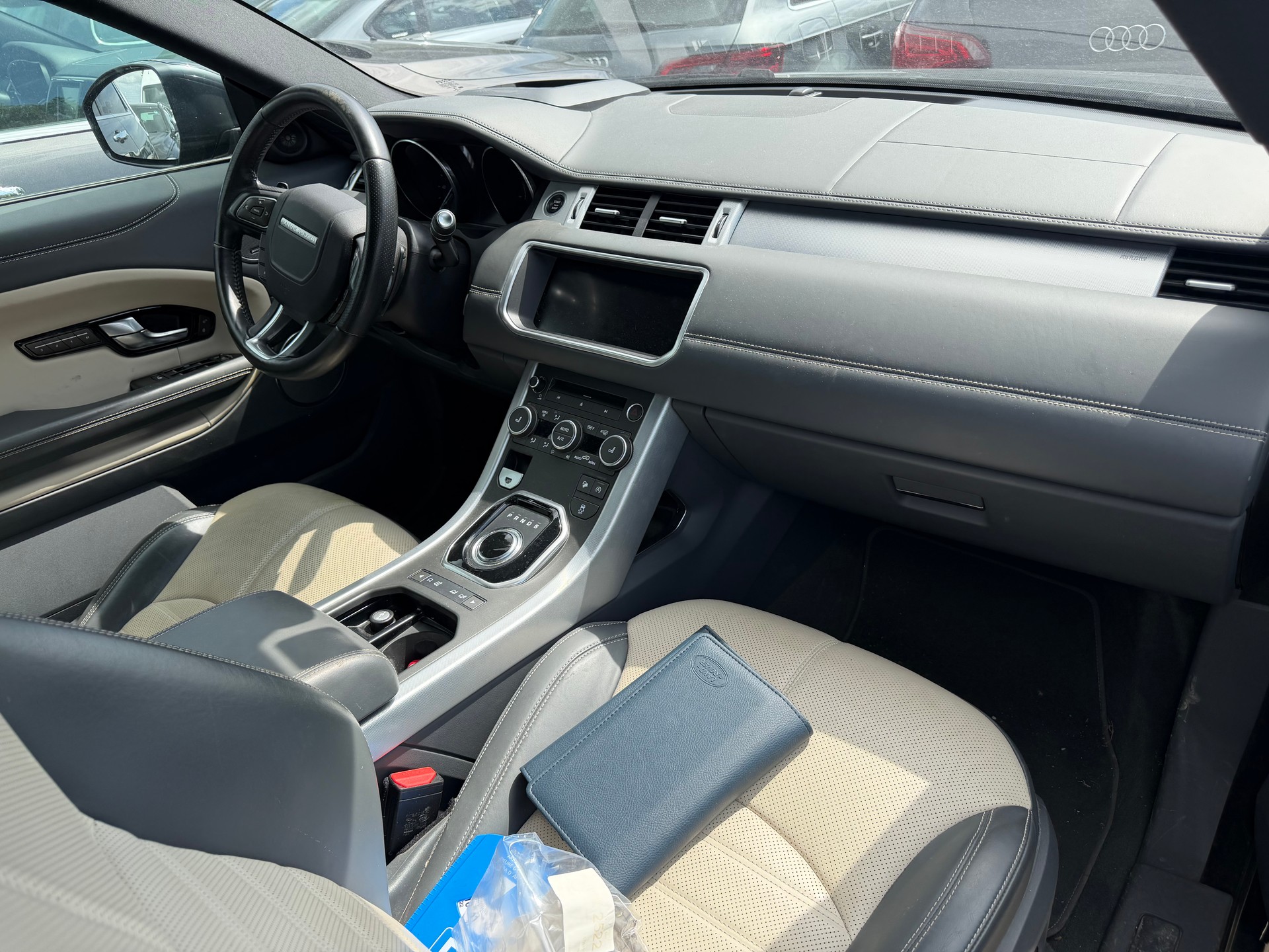 LAND ROVER Range Rover Evoque Conver. 2.0 TD4 HSE Dynamic AT9-image-5