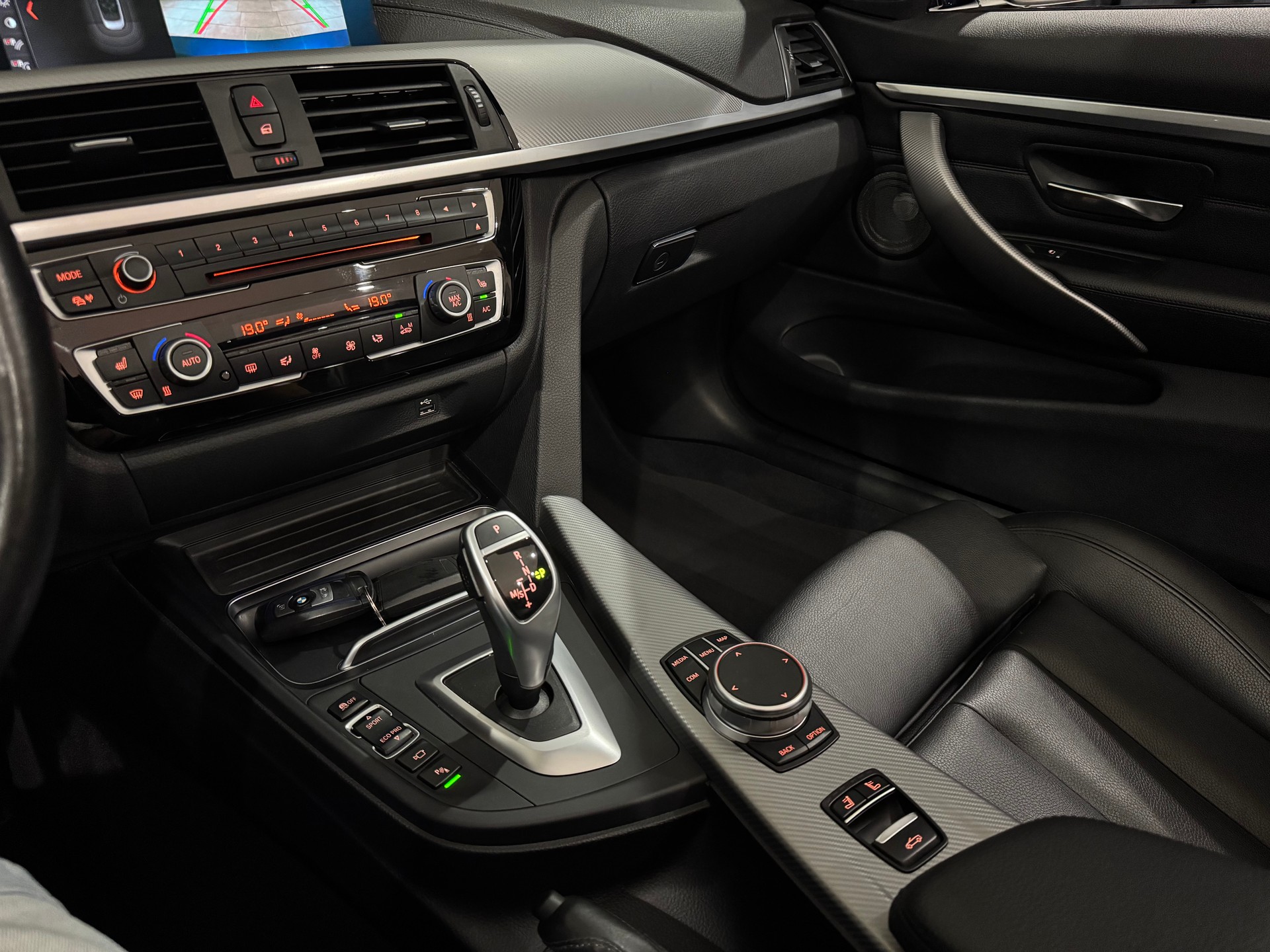 BMW 440i Cabriolet xDrive M Sport Individual Steptronic | 1.Hand | CH |-image-27