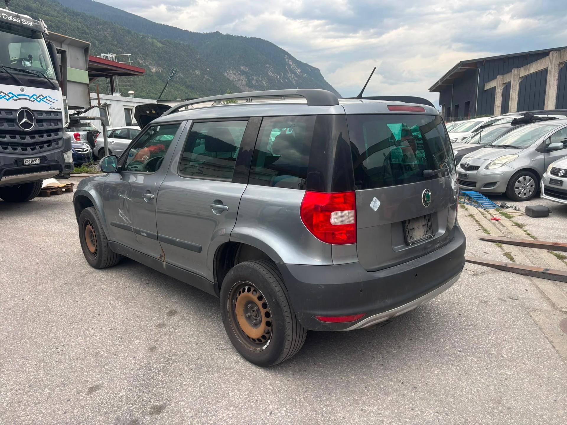 SKODA Yeti 2.0 TDI Ambition 4x4 DSG-image-4