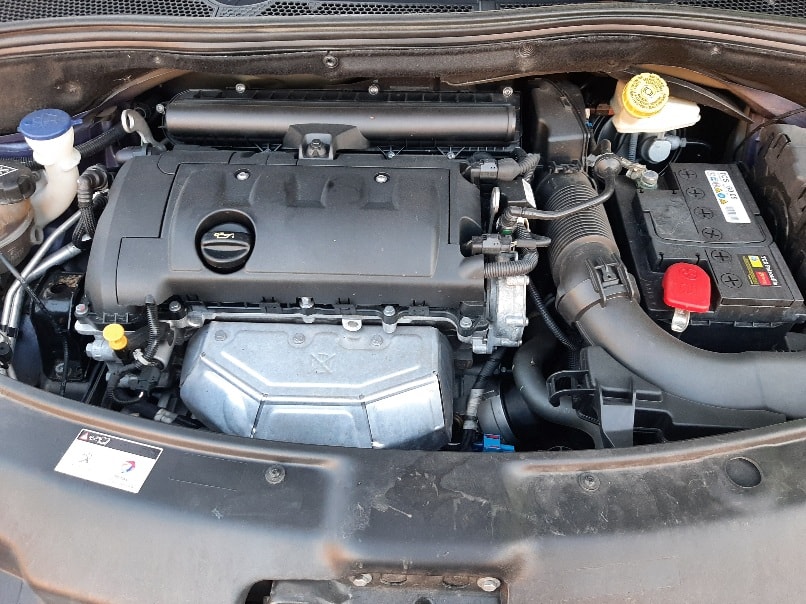 PEUGEOT 1.6 VTi Allure-image-5