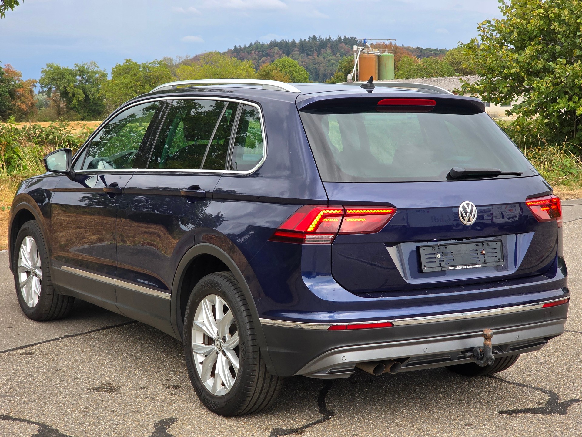 VW Tiguan 2.0 TDI SCR Highline 4Motion DSG-image-5