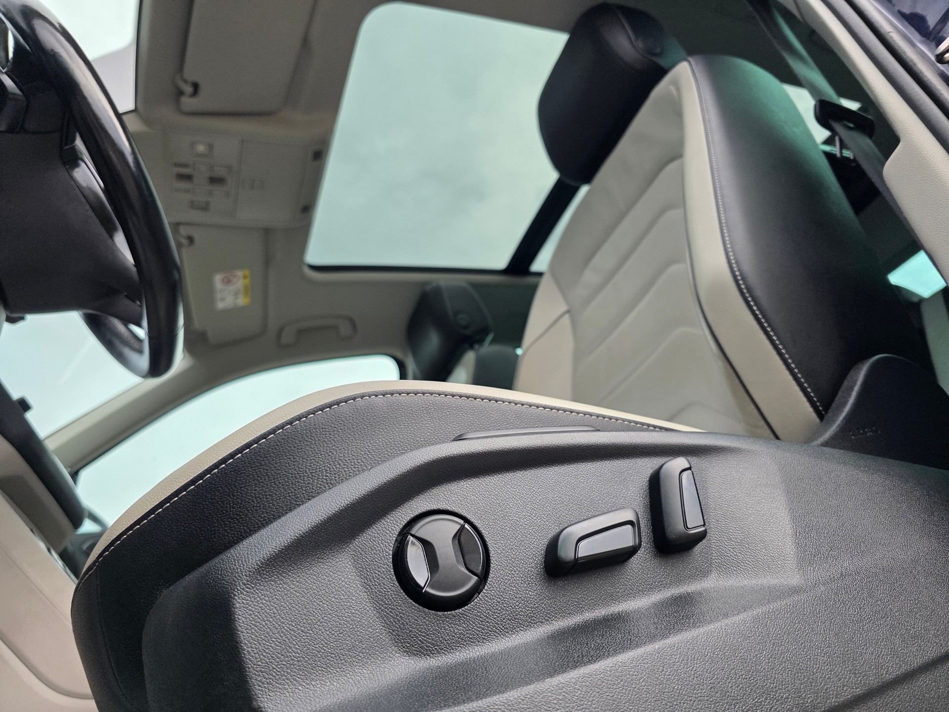 VW Tiguan 2.0 TDI SCR Highline 4Motion DSG-image-11