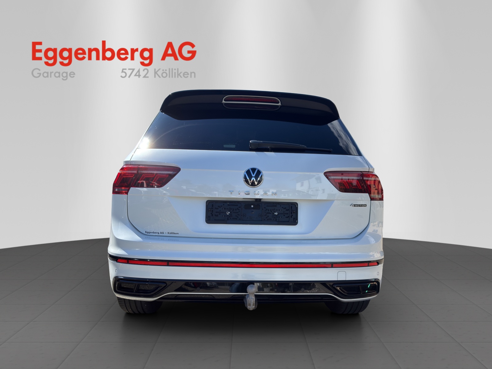 VW Tiguan 2.0TSI R-Line 4Motion DSG, 8-fach bereift-image-3