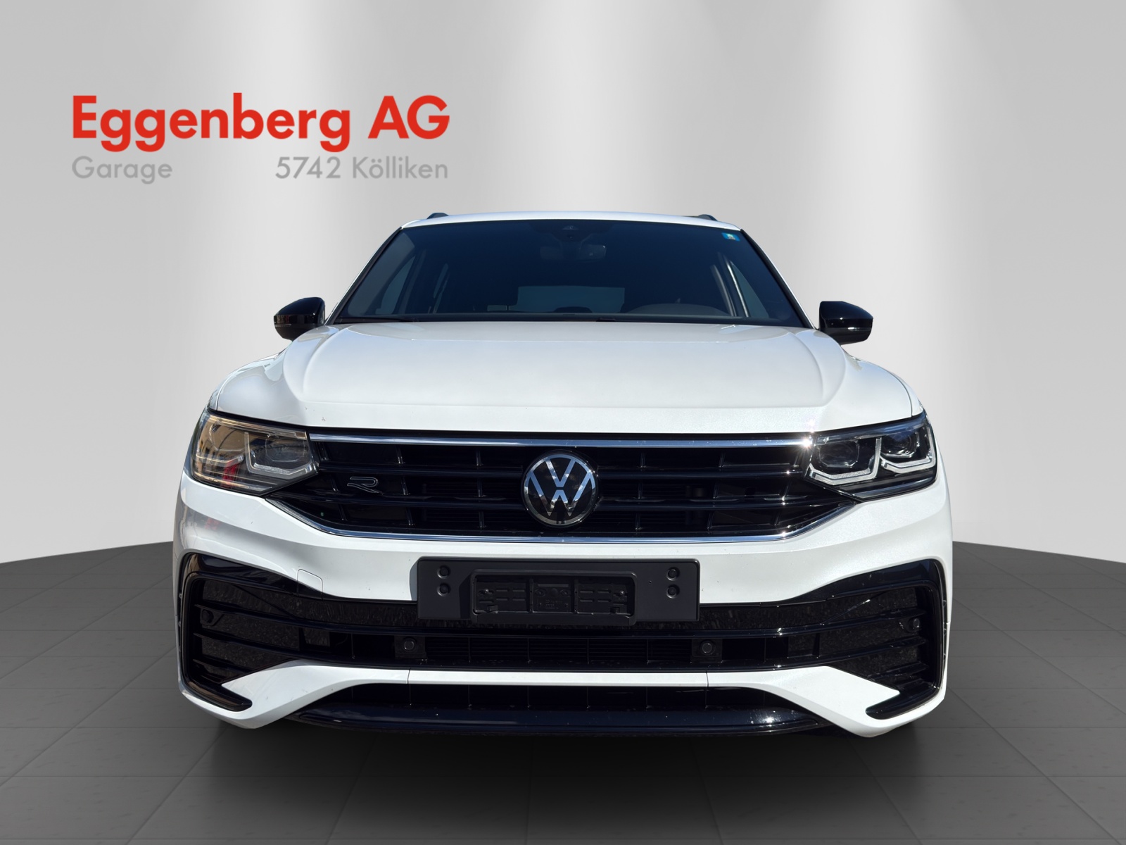 VW Tiguan 2.0TSI R-Line 4Motion DSG, 8-fach bereift-image-7