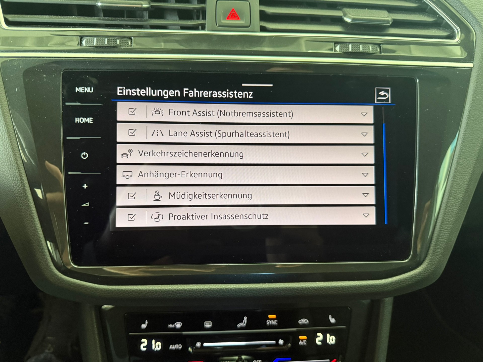 VW Tiguan 2.0TSI R-Line 4Motion DSG, 8-fach bereift-image-19