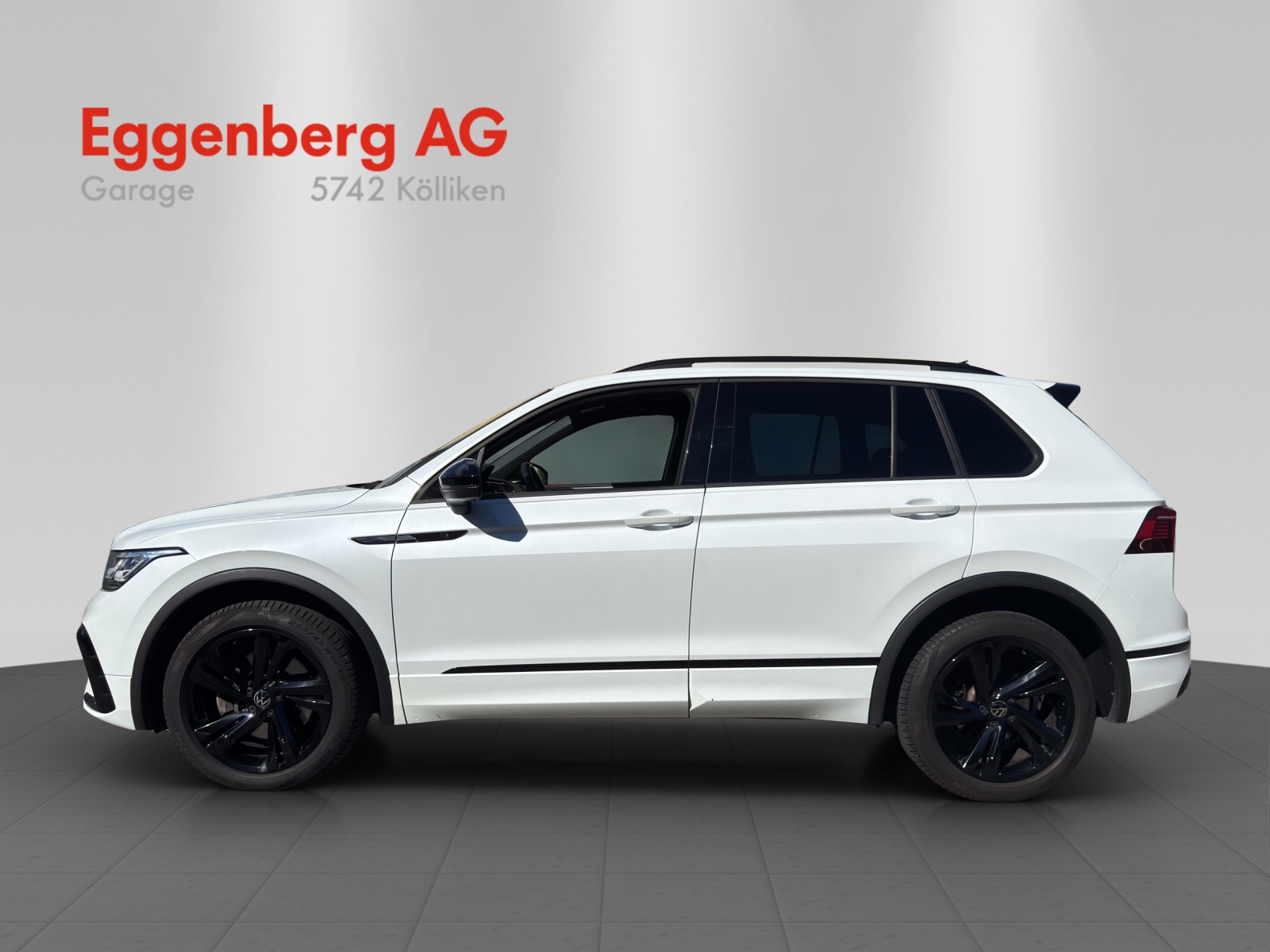 VW Tiguan 2.0TSI R-Line 4Motion DSG, 8-fach bereift-image-1