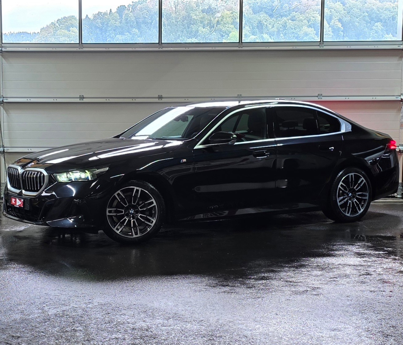 BMW 520d 48V M Sport Steptronic *Abstandsregler*CarPlay/AndroidAuto*Elektrische- Sitzheizung*Rückfahrkamera*-image-0
