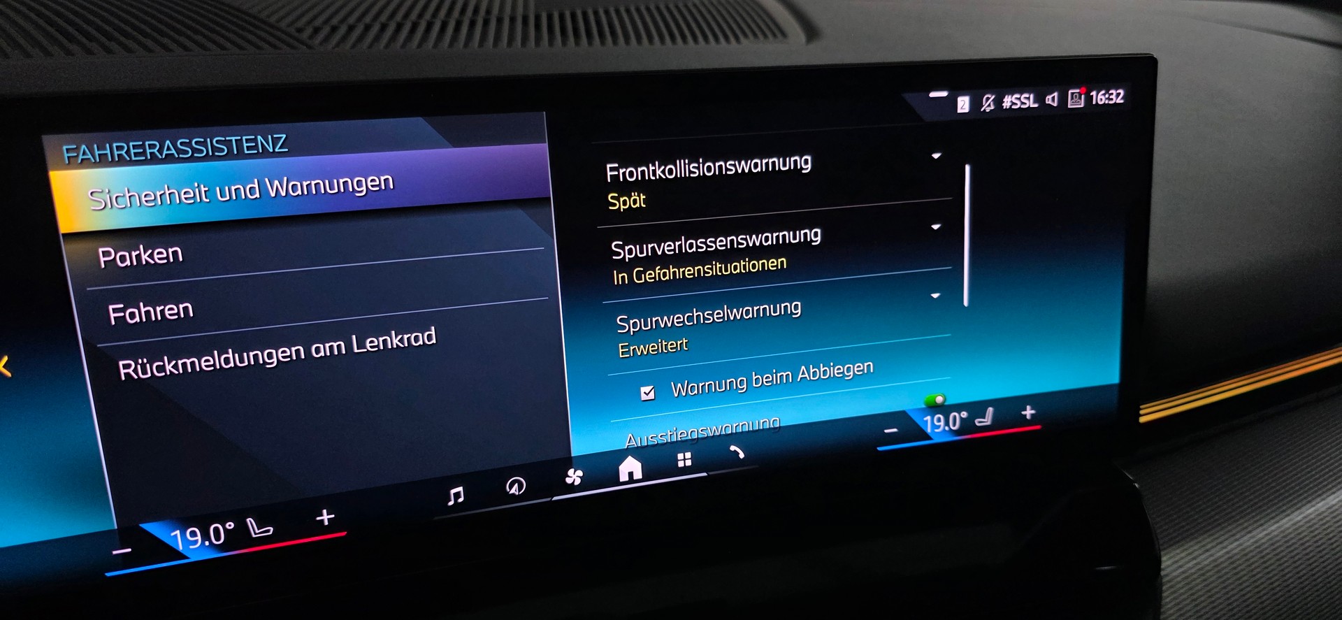 BMW 520d 48V M Sport Steptronic *Abstandsregler*CarPlay/AndroidAuto*Elektrische- Sitzheizung*Rückfahrkamera*-image-18