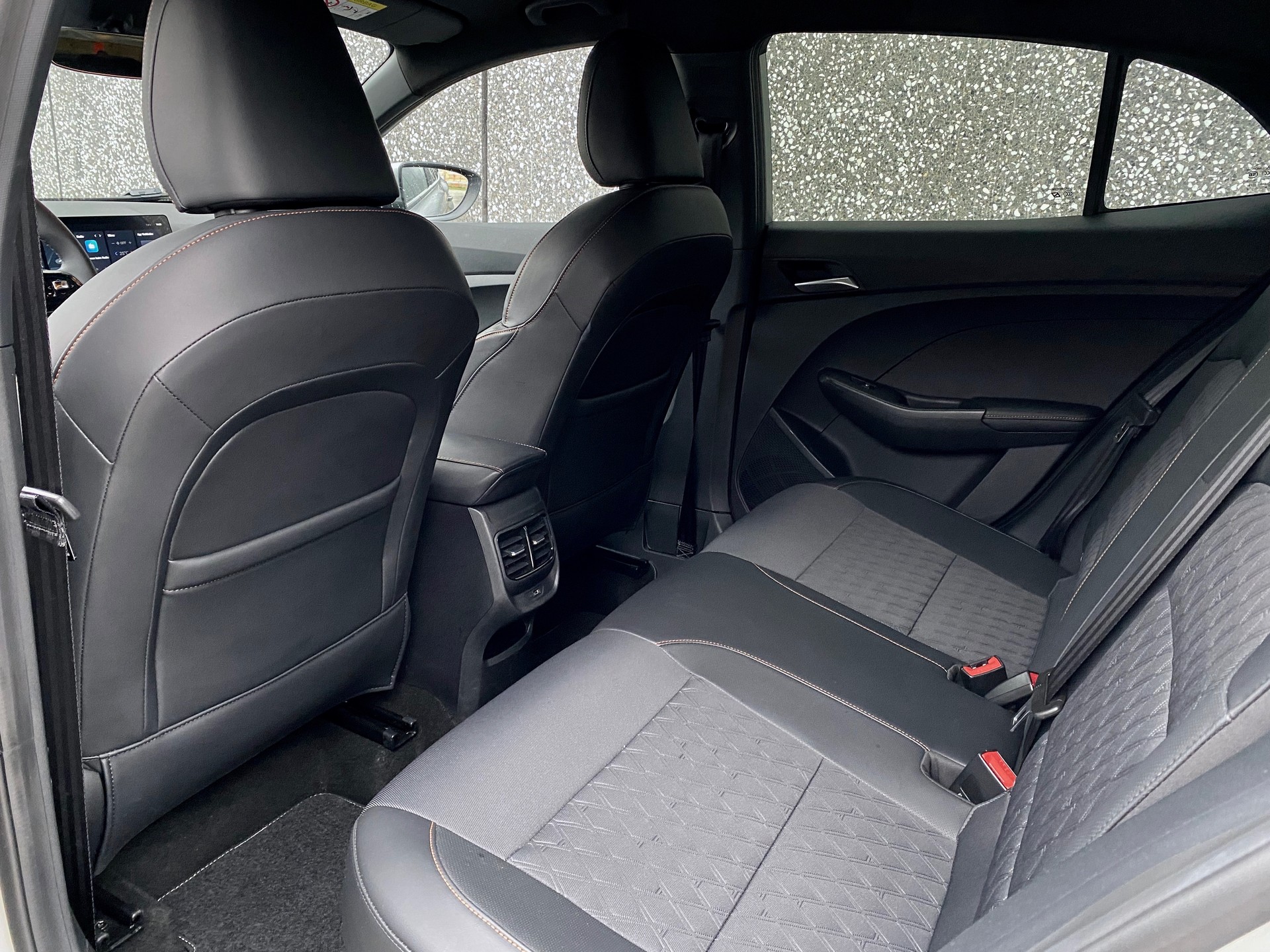 MG 3 1.5 *VollHybrid*Luxury*Swiss*Automat*-image-8