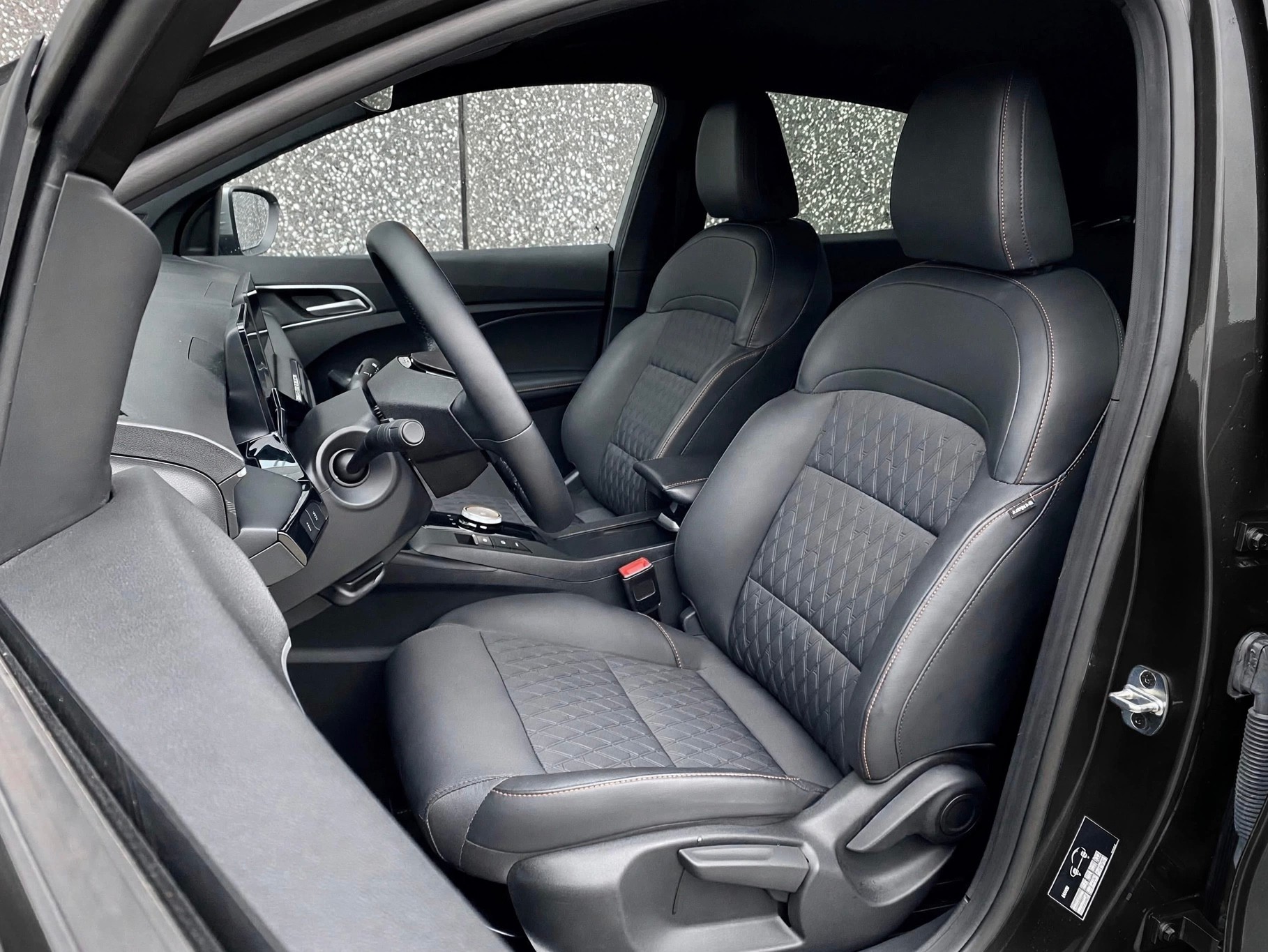 MG 3 1.5 *VollHybrid*Luxury*Swiss*Automat*-image-3