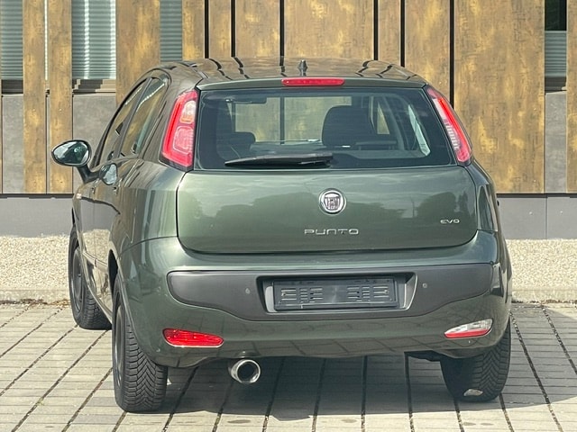 FIAT Punto Evo 1.4 16V Dynamic-image-9