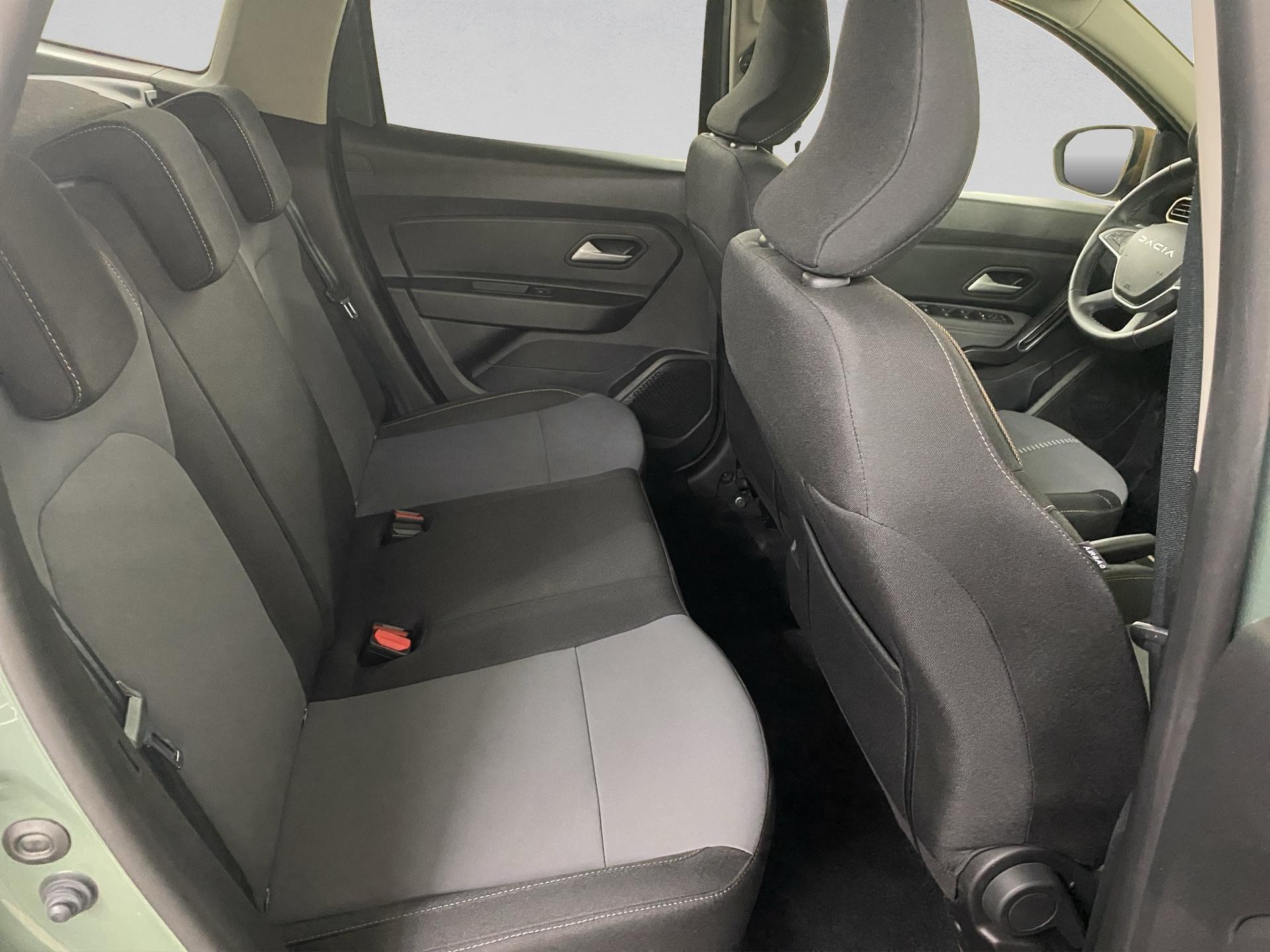 DACIA Duster TCe 150 Extreme EDC 4x2-image-14