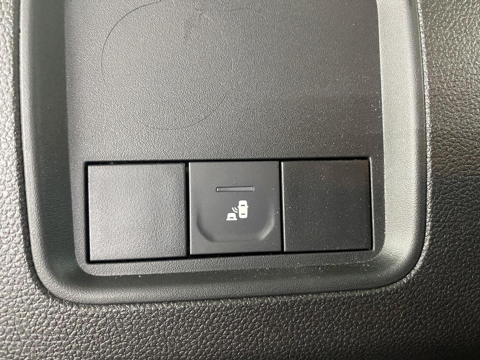 DACIA Duster TCe 150 Extreme EDC 4x2-image-19