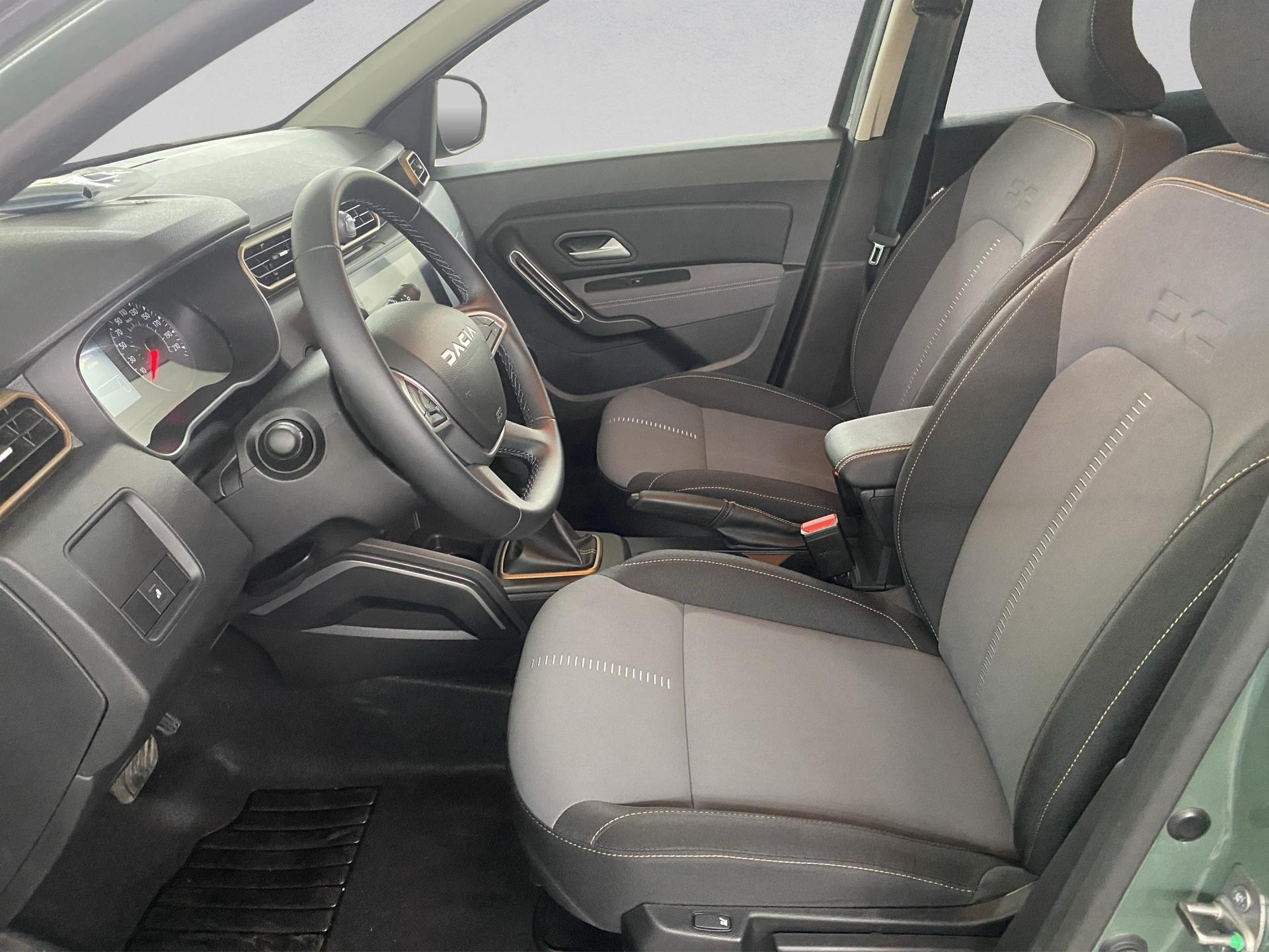 DACIA Duster TCe 150 Extreme EDC 4x2-image-6