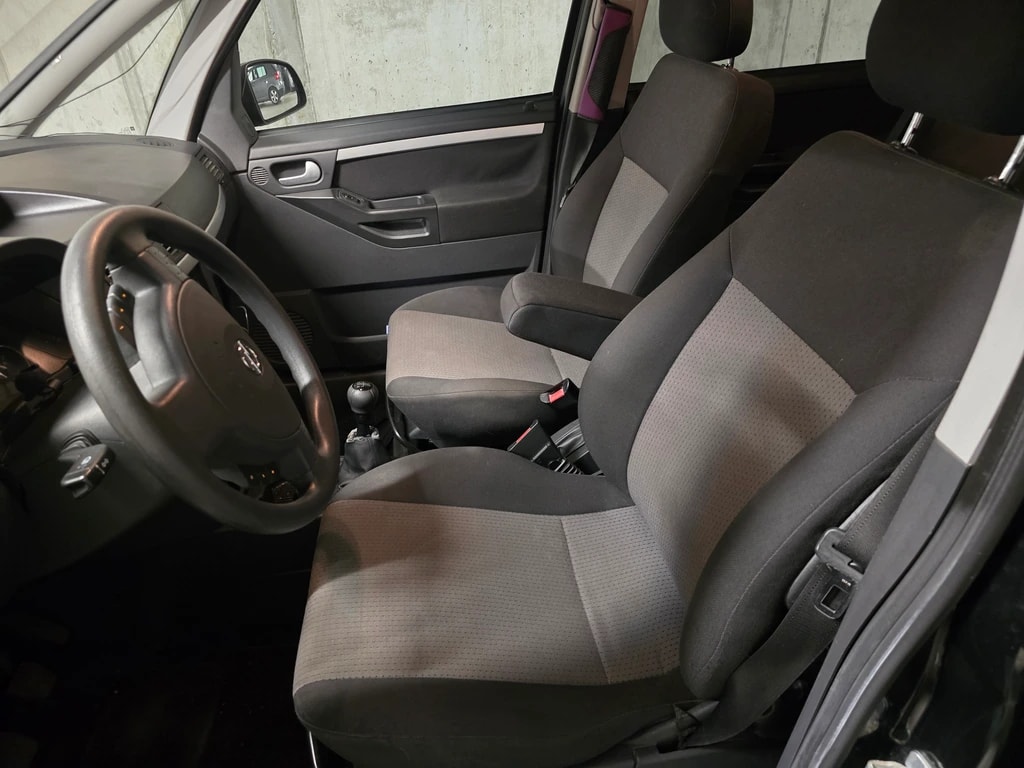 OPEL Meriva 1.8i 16V Cosmo-image-5