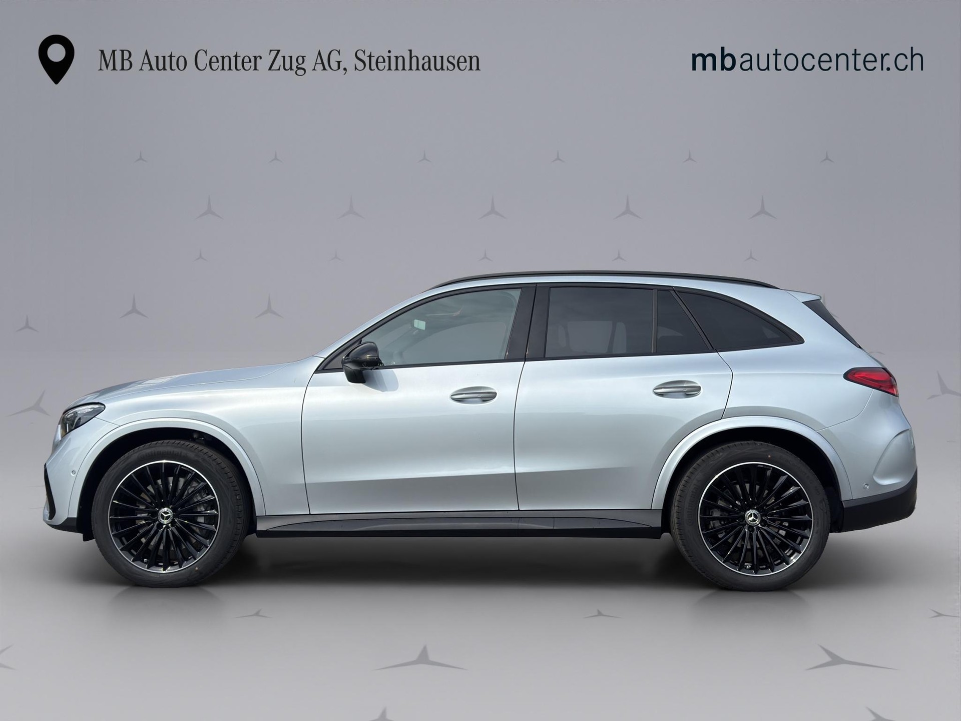 MERCEDES-BENZ GLC 220 d AMG Line 4matic-image-2