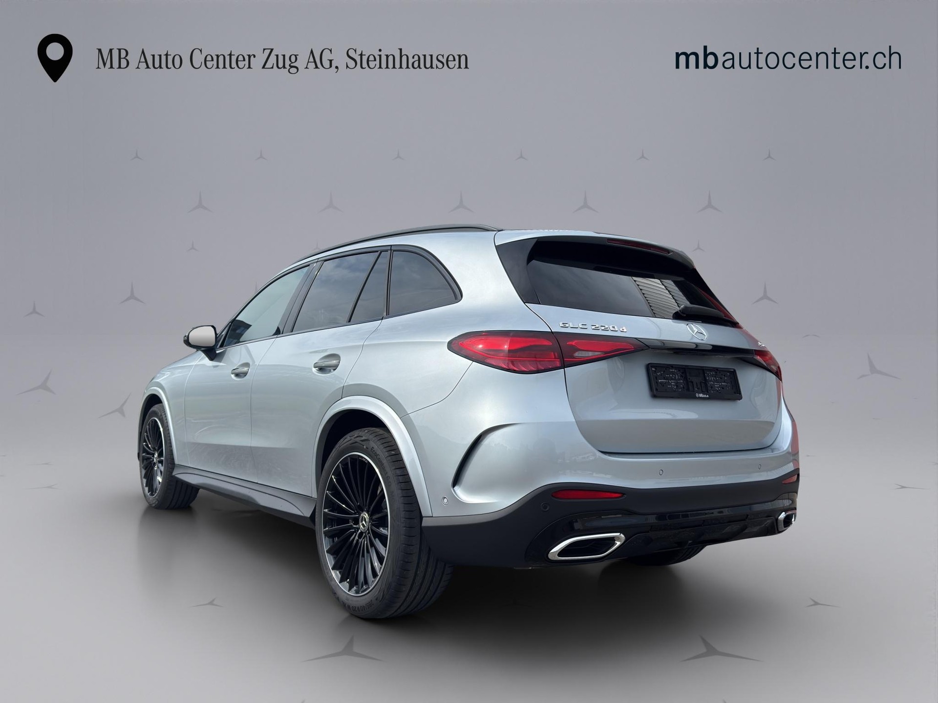 MERCEDES-BENZ GLC 220 d AMG Line 4matic-image-3