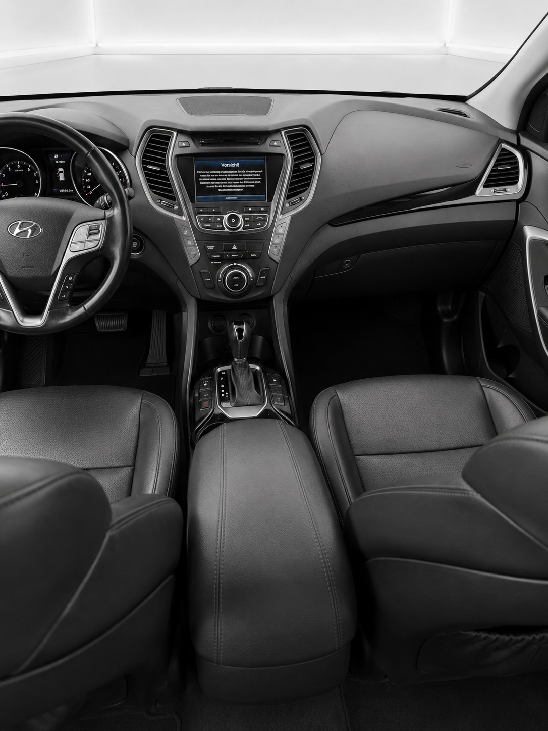 HYUNDAI Santa Fe 2.2 CRDI Style 4WD Automatic-image-5