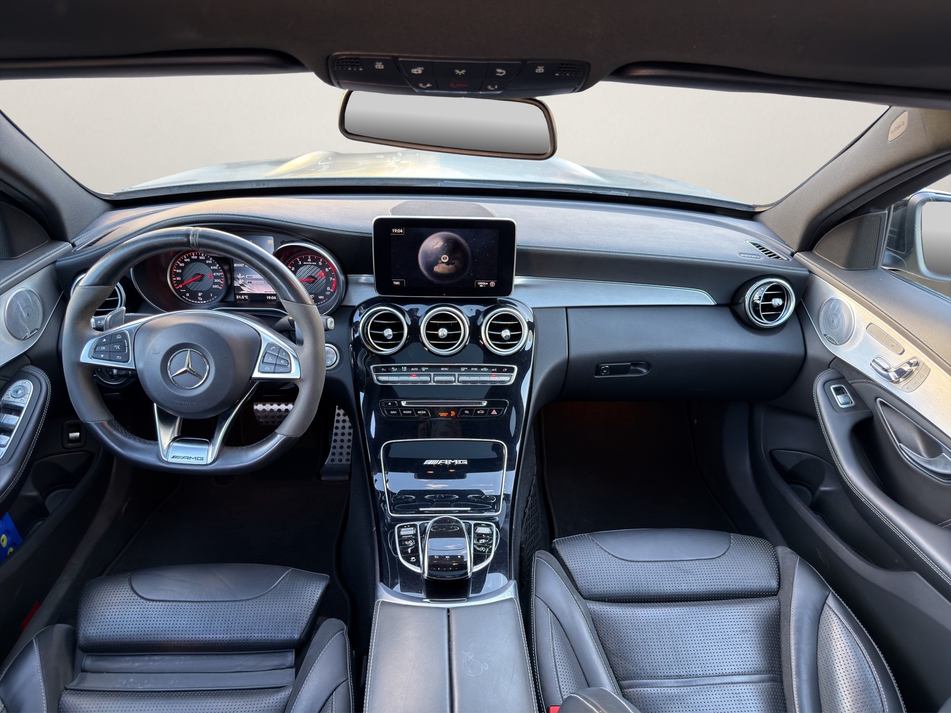 MERCEDES-BENZ C 63 S AMG Speedshift-image-9