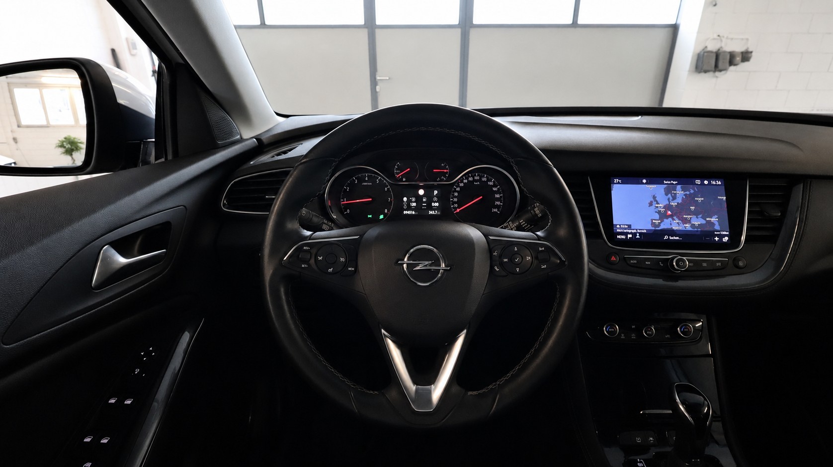 OPEL Grandland X 1.6 TP Excellence Automatik-image-6