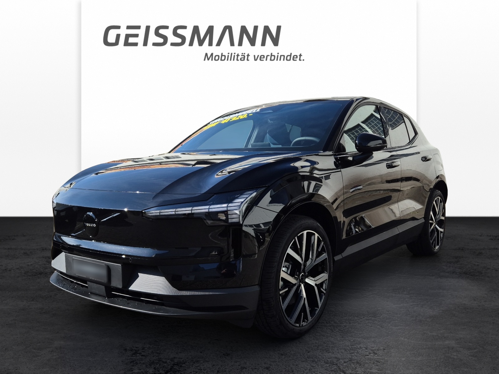 VOLVO EX30 P5 Longe Range XCENTRIC Black Edition