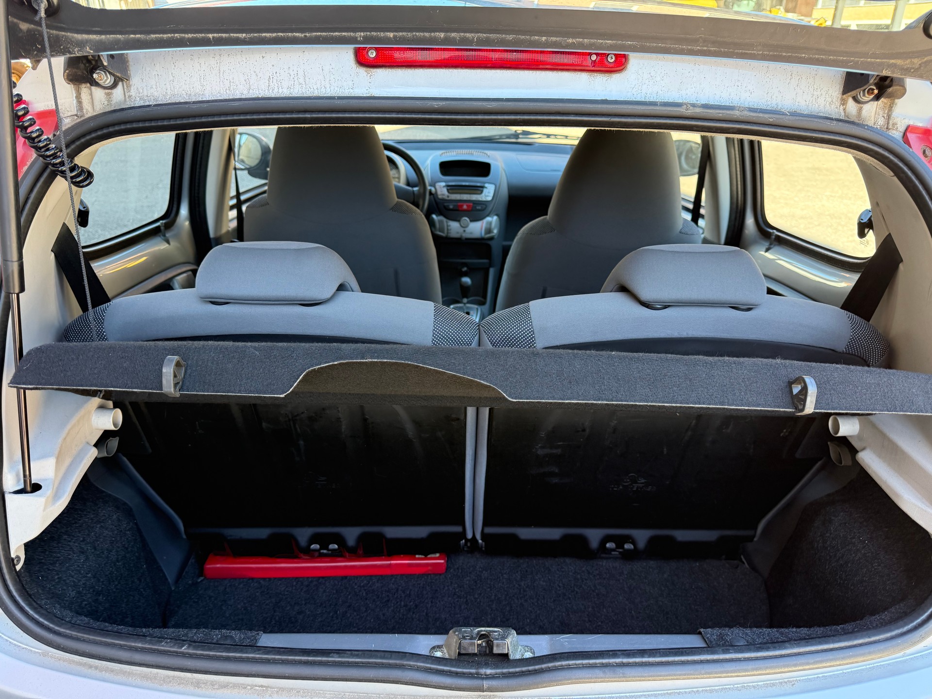 PEUGEOT 107 1.0 City Move 2-Tronic-image-9