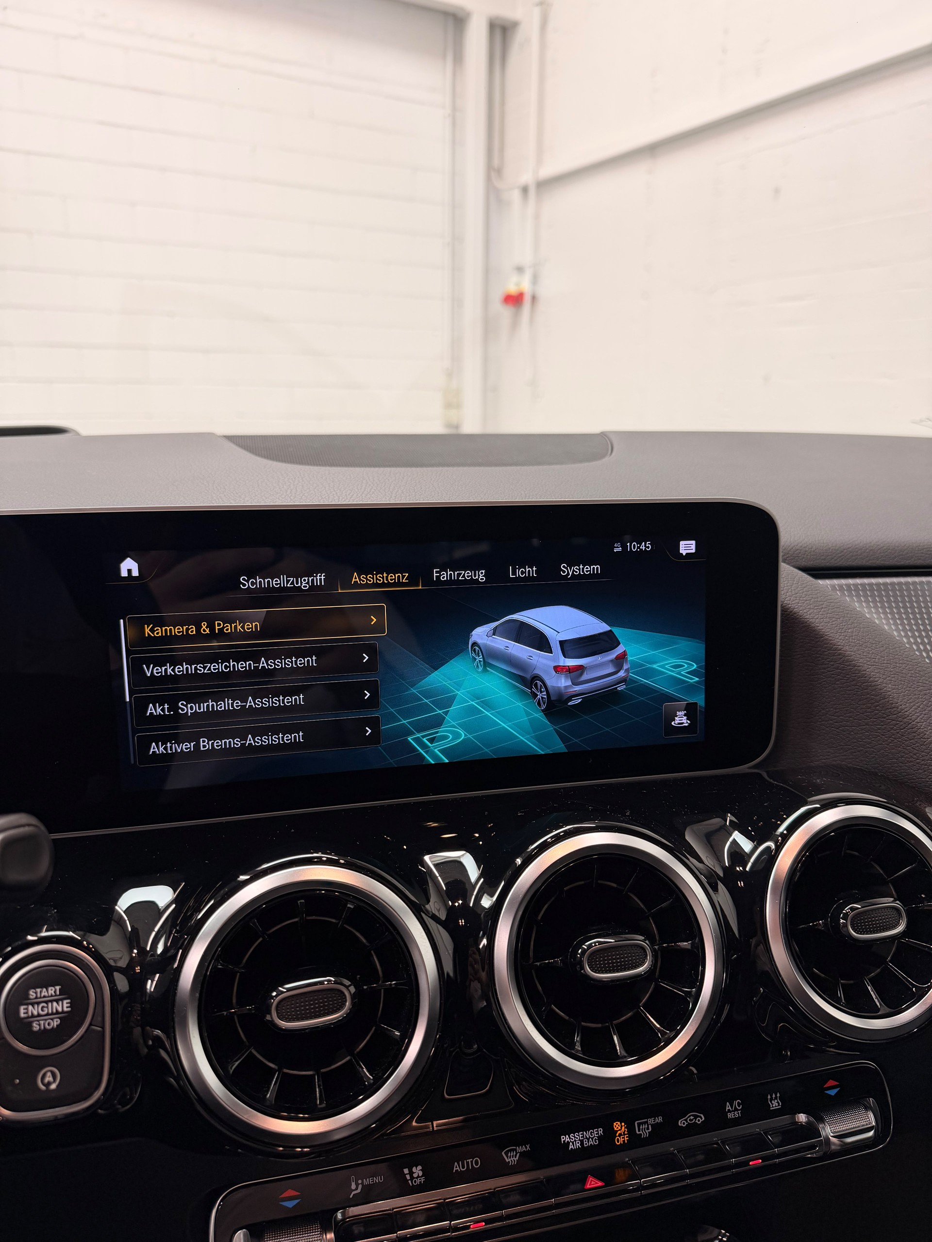MERCEDES-BENZ B 220 4Matic Progressive 7G-DCT-image-21