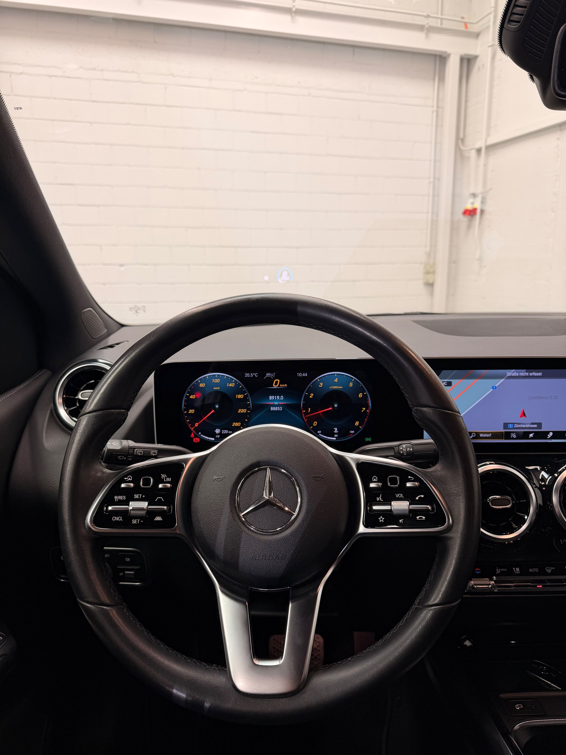 MERCEDES-BENZ B 220 4Matic Progressive 7G-DCT-image-13