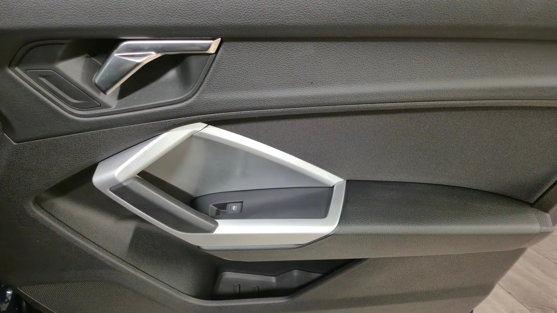 AUDI Q3 45 TFSI e S-tronic LEASING à partir de CHF 340.-/mois-image-17