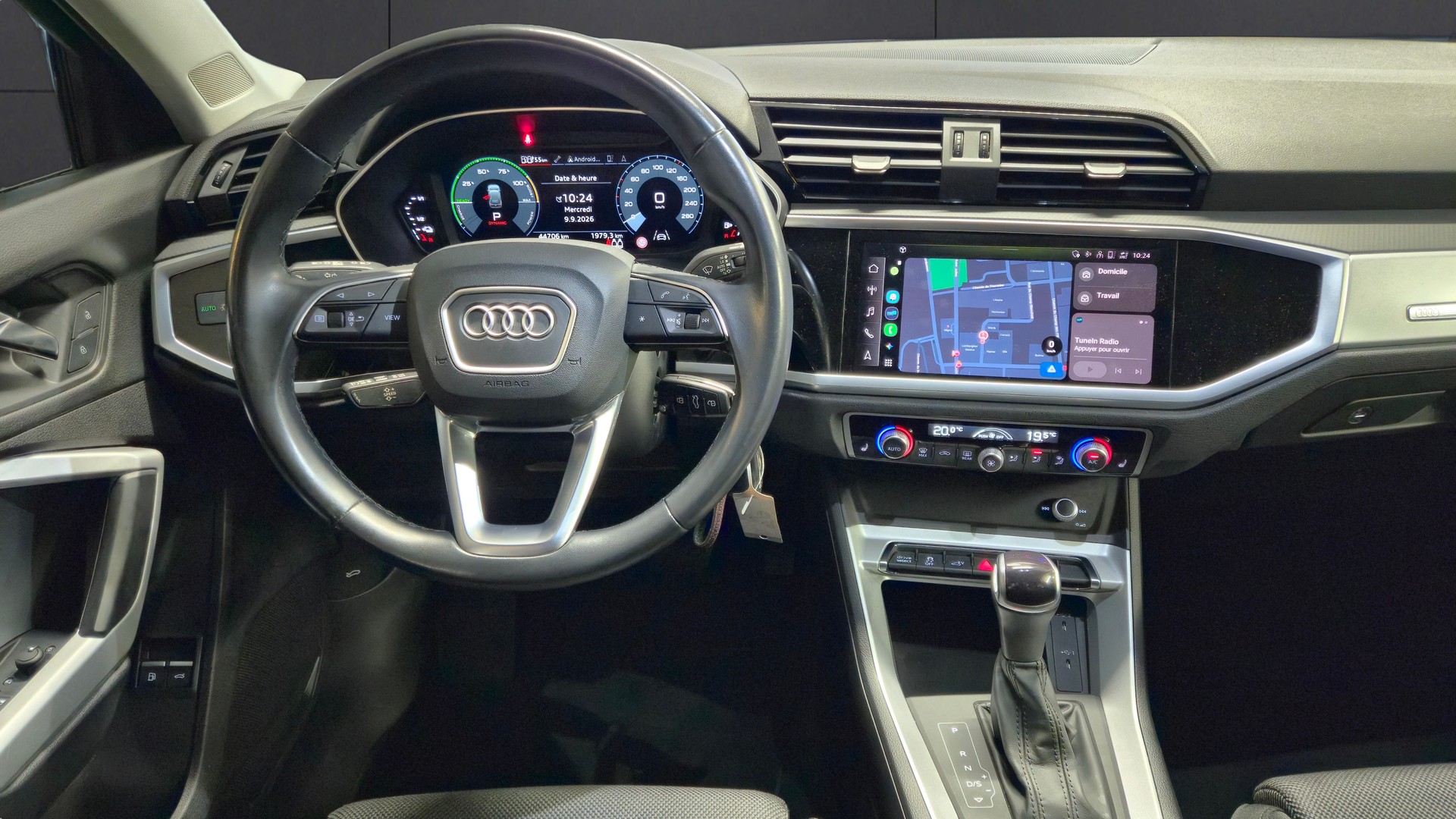 AUDI Q3 45 TFSI e S-tronic-image-8