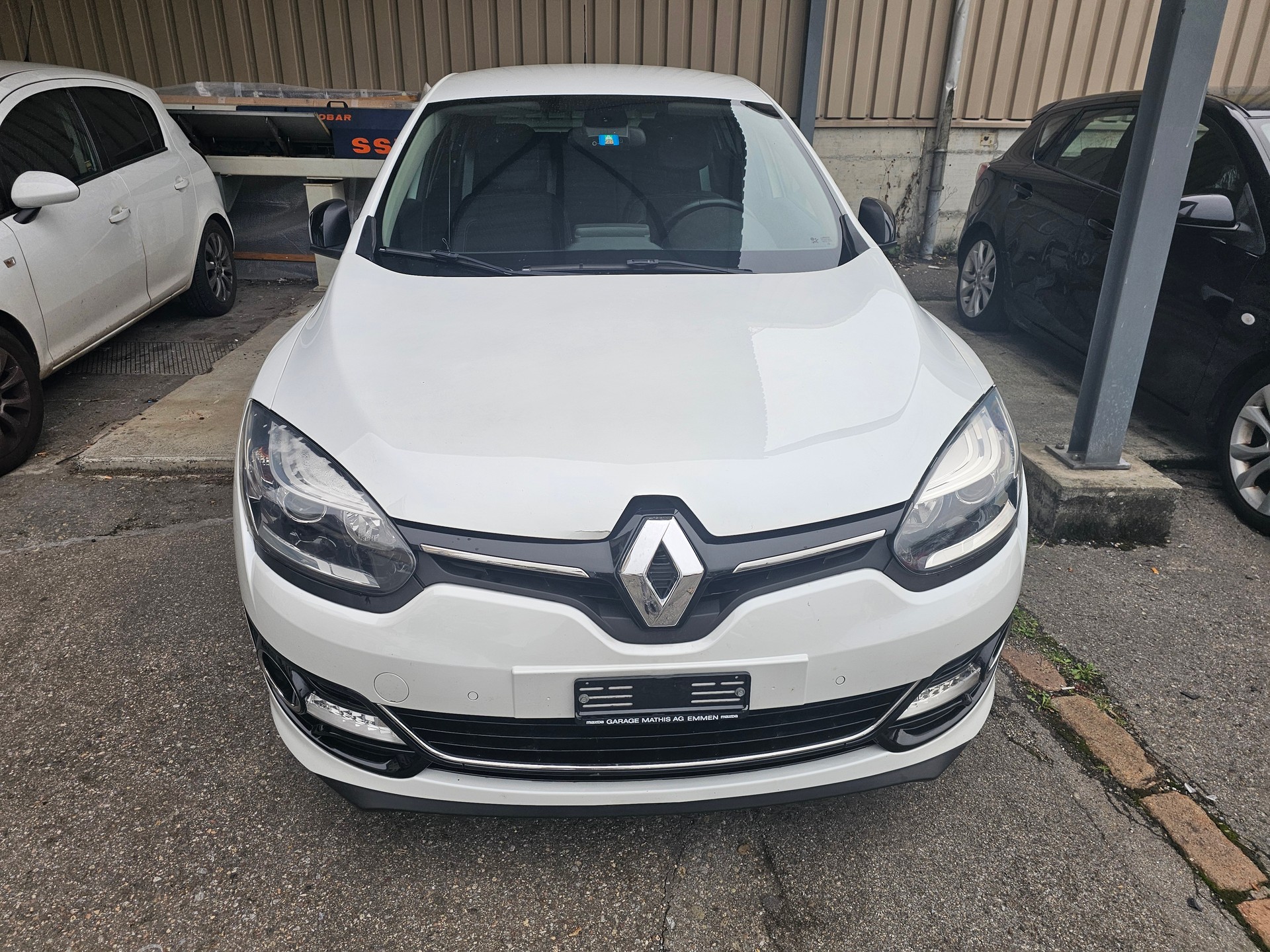 RENAULT Mégane 1.2 16V Turbo Swiss Edition EDC-image-2