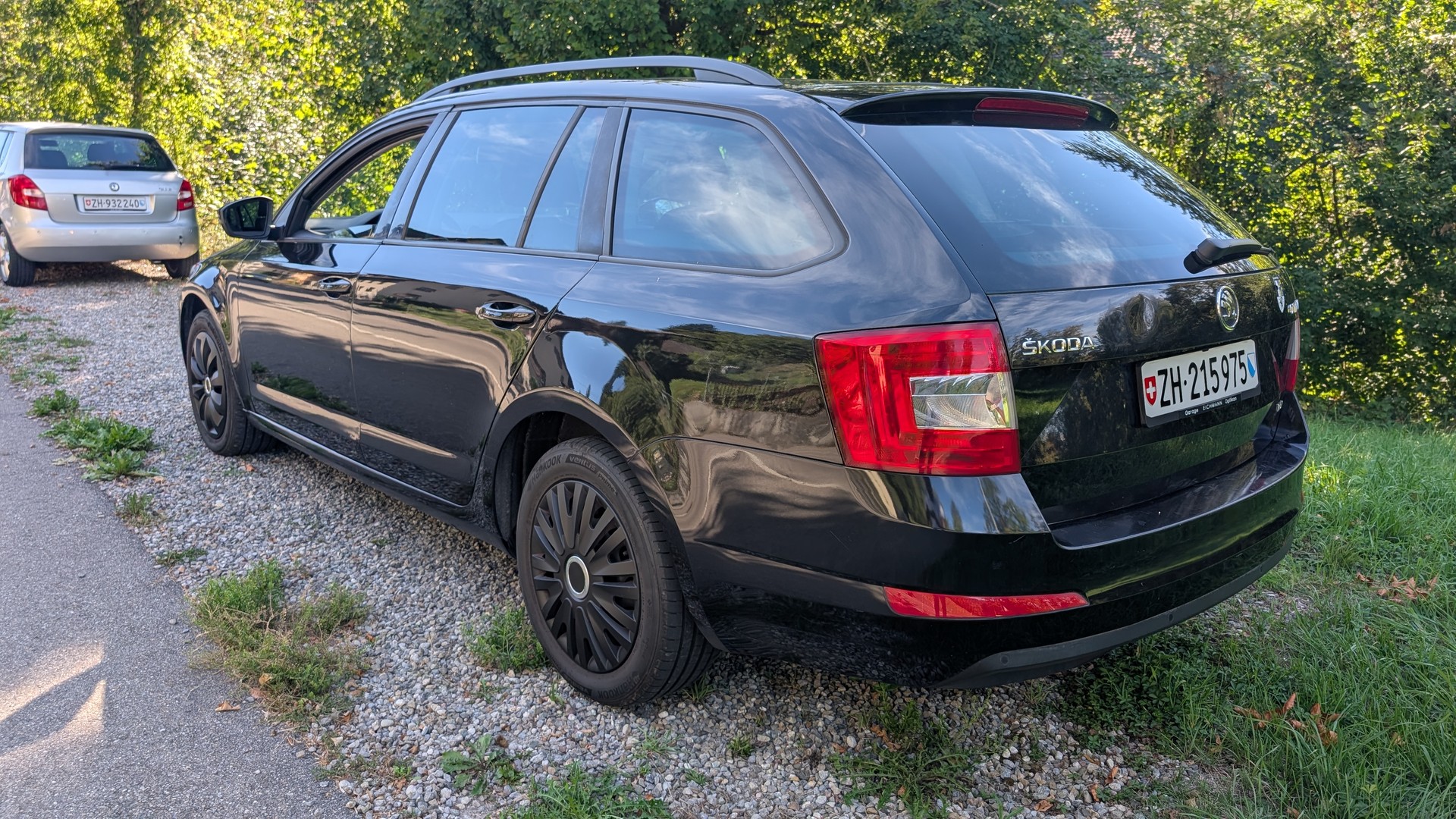 SKODA Octavia Combi 1.6 TDI Ambition DSG-image-3