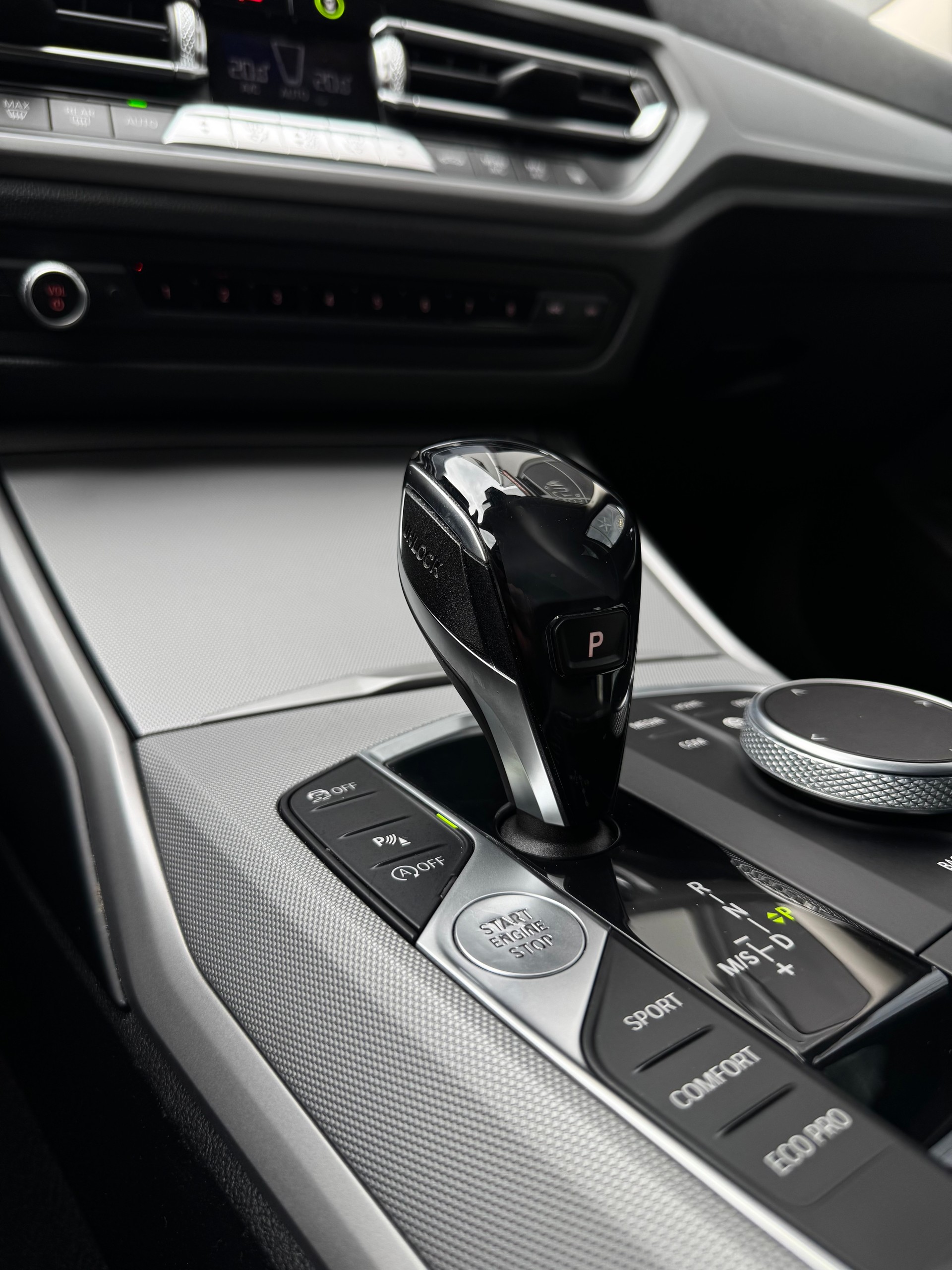 BMW 320d xDrive Touring Steptronic / ab MFK 03.2026-image-17