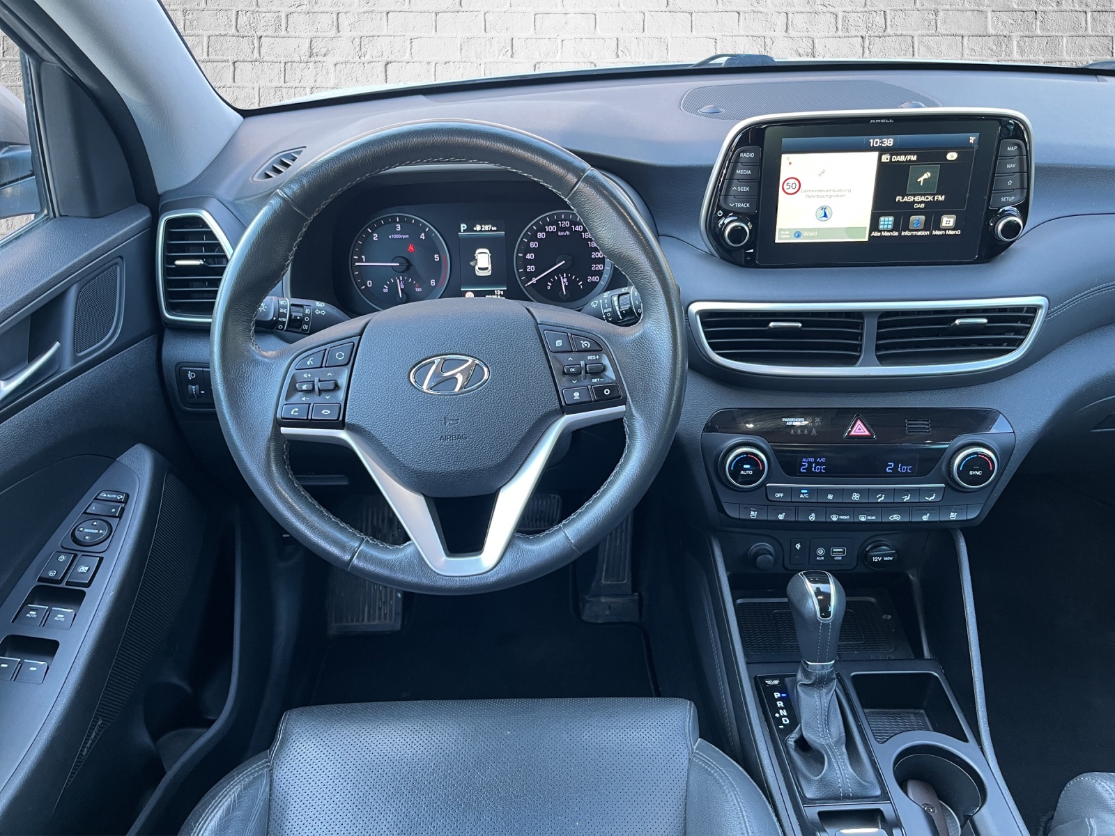 HYUNDAI Tucson 2.0 CRDI Vertex Mild Hybrid 4WD Automatic-image-13