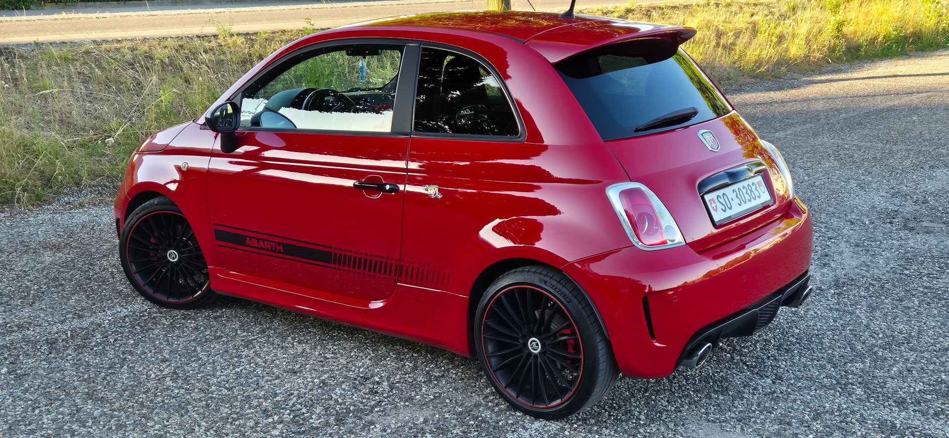 FIAT Fiat 500 Abarth 1.4 T-Jet 135 Custom-image-1