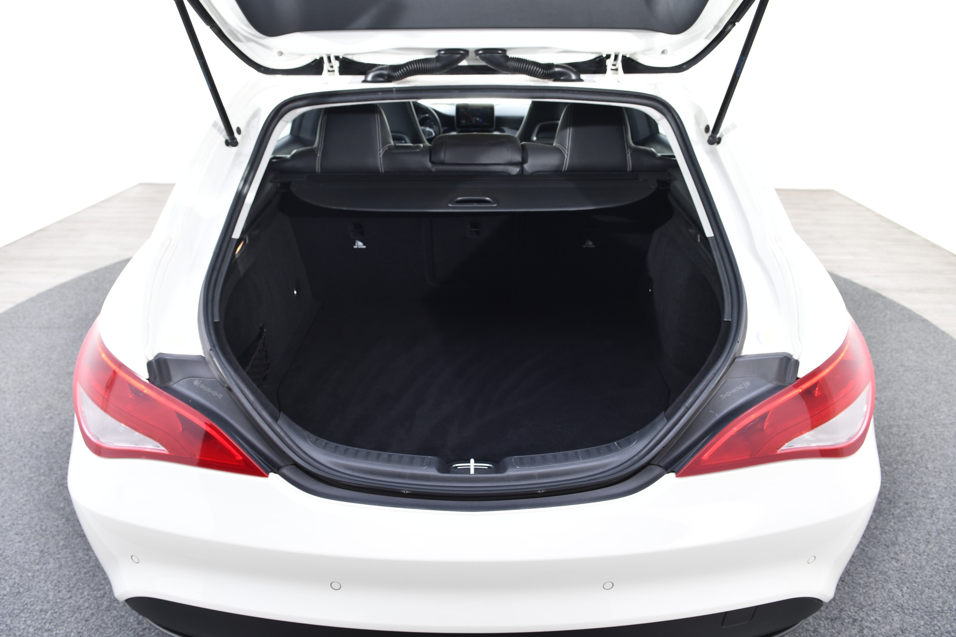 MERCEDES-BENZ CLA Shooting Brake 180 d Edition 7G-DCT-image-20
