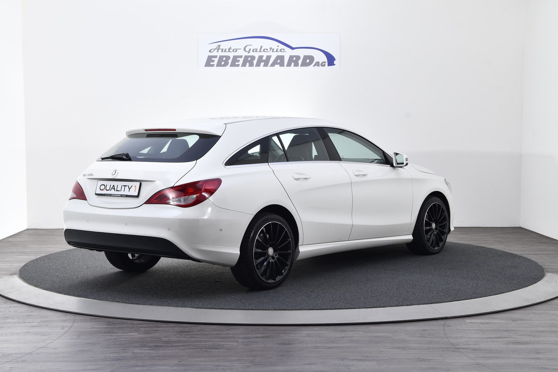 MERCEDES-BENZ CLA Shooting Brake 180 d Edition 7G-DCT-image-4