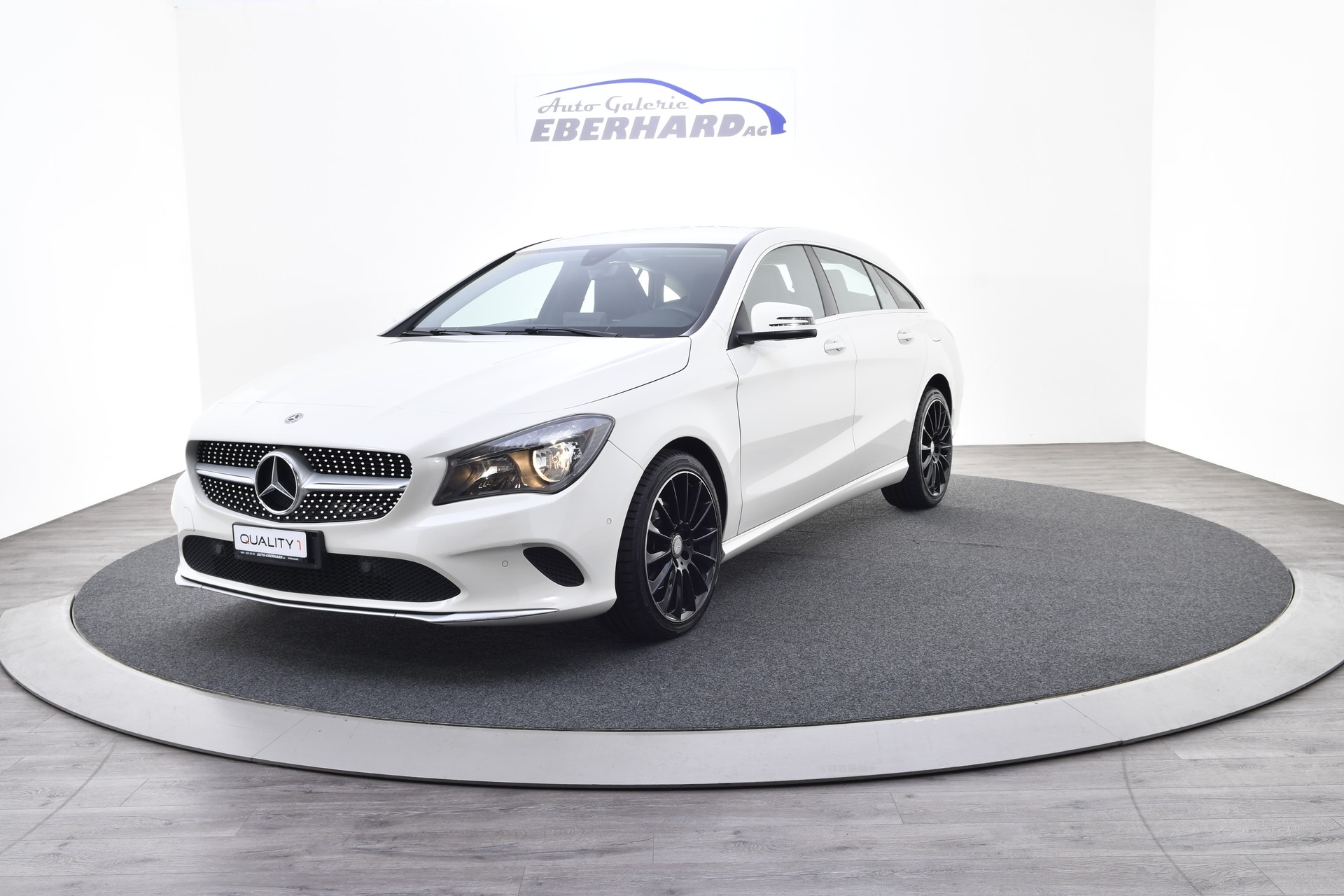 MERCEDES-BENZ CLA Shooting Brake 180 d Edition 7G-DCT-image-24