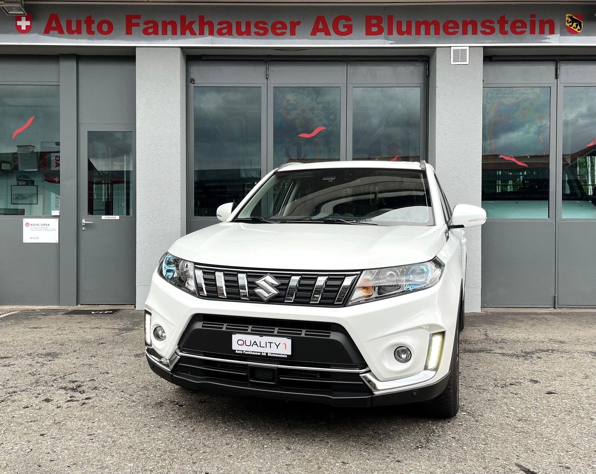 SUZUKI Vitara 1.4 Boosterjet Compact Top-image-1