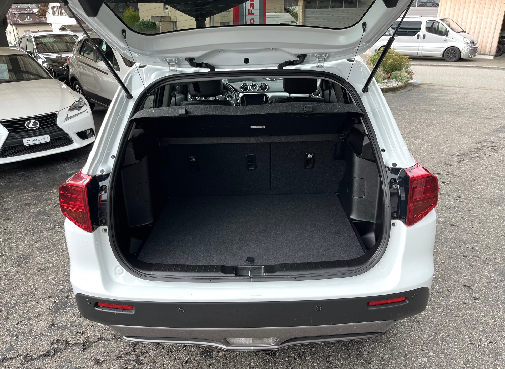 SUZUKI Vitara 1.4 Boosterjet Compact Top-image-5