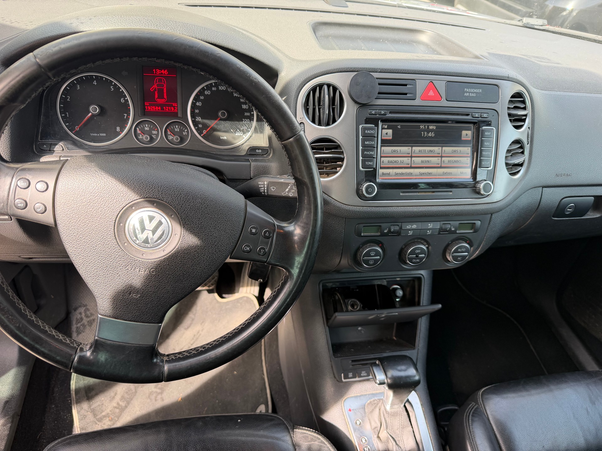 VW Tiguan 2.0 TSI Track&Field Tiptronic-image-6