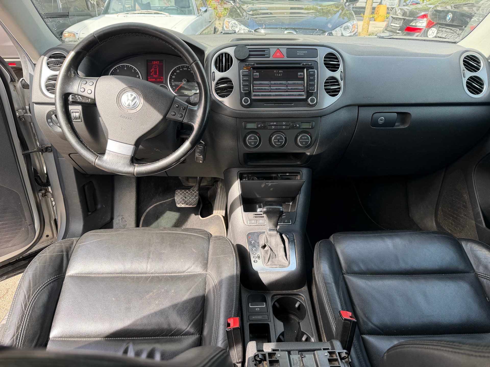 VW Tiguan 2.0 TSI Track&Field Tiptronic-image-8