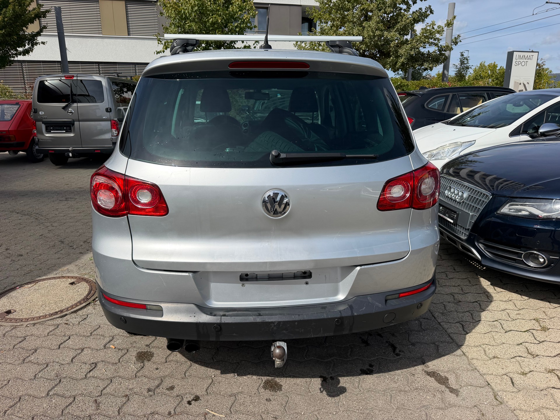 VW Tiguan 2.0 TSI Track&Field Tiptronic-image-4