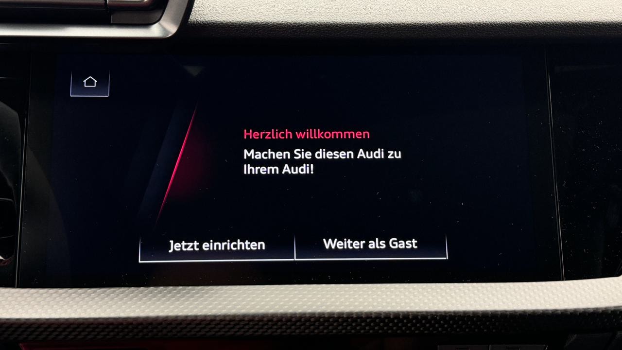 AUDI RS3 Limousine 2.5 TSI quattro S-tronic-image-7