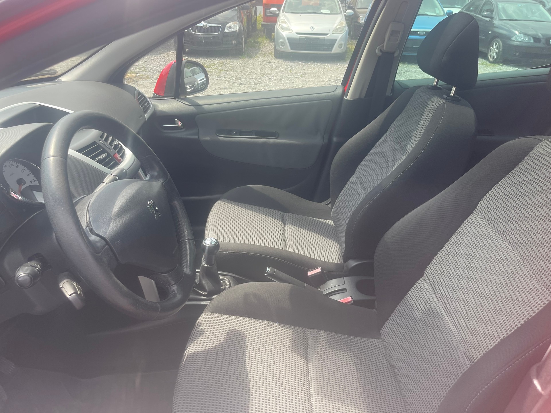 PEUGEOT 207 SW 1.6 16V Sport-image-11