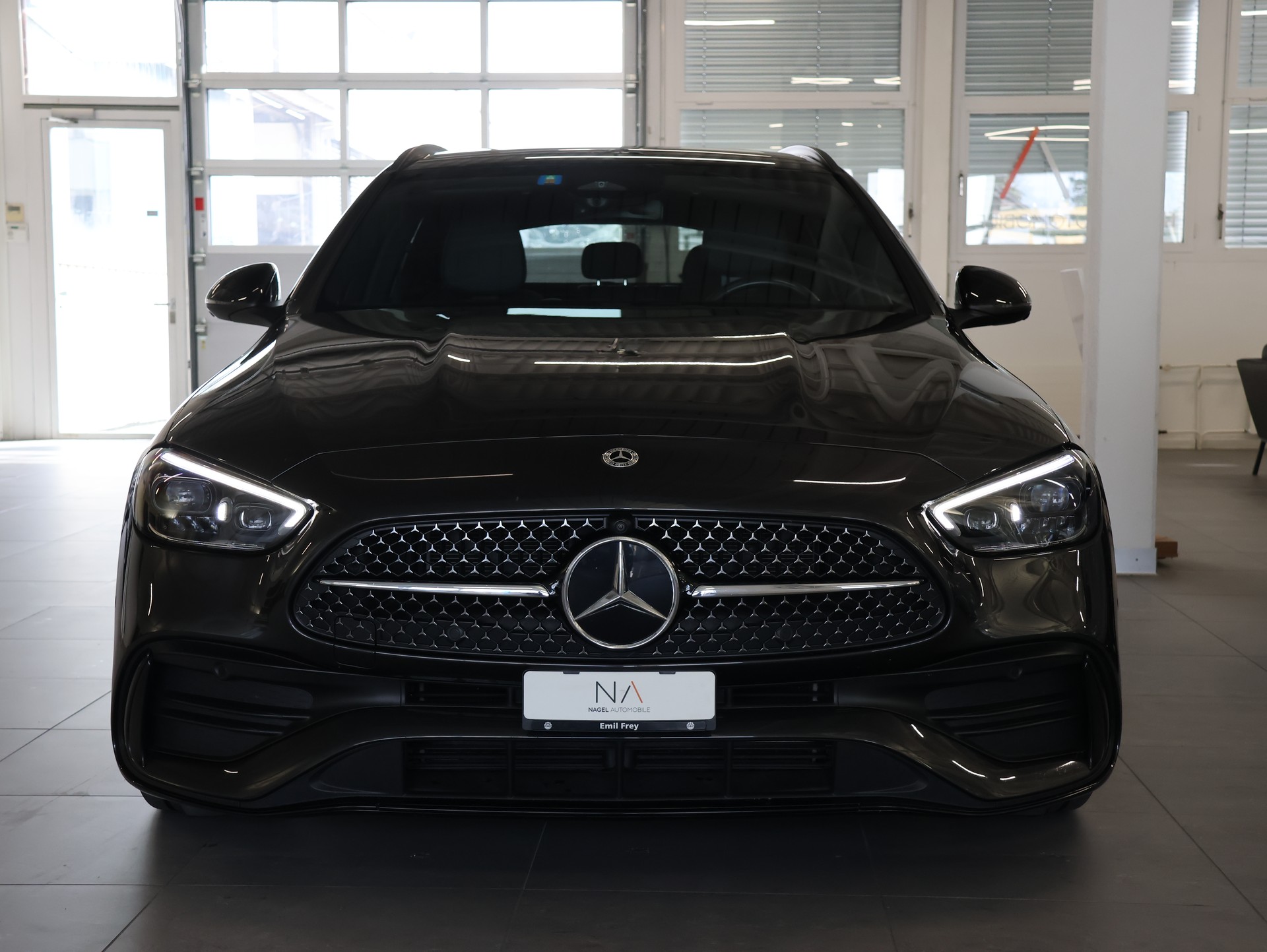 MERCEDES-BENZ C 300 T 4Matic AMG Line-image-2